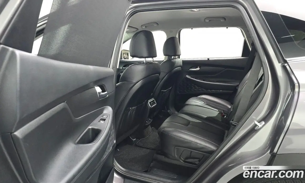 Hyundai Santa Fe 2022 2.2 автомат (гидро), фото 16 Hyundai Santa Fe 2022 2.2 автомат (гидро), фото 16