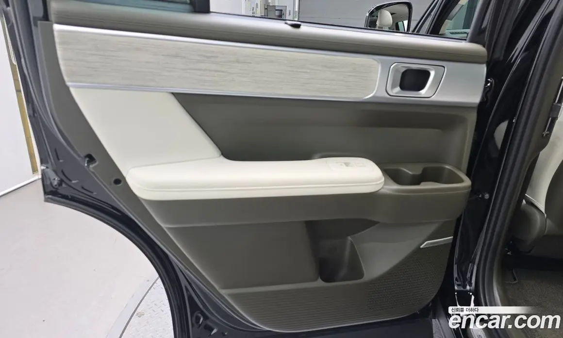 Hyundai Santa Fe 2024 1.6 автомат (гидро), фото 15