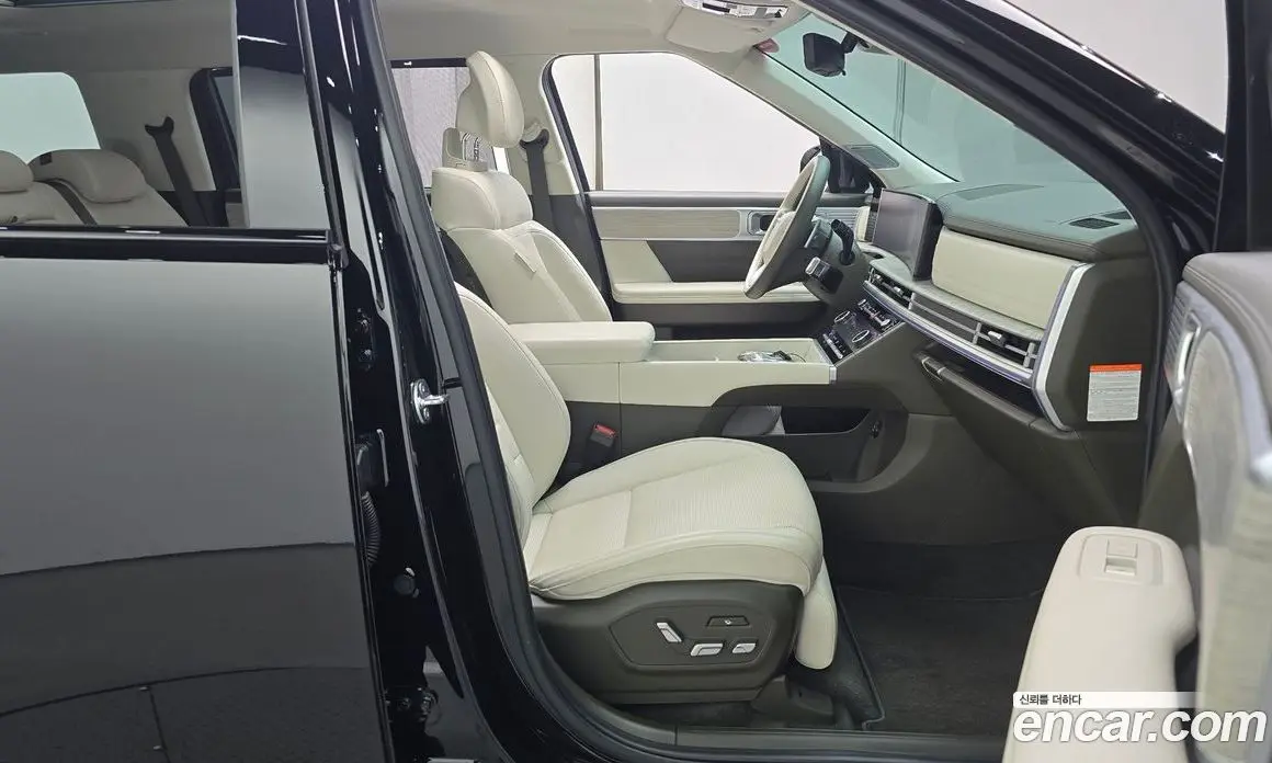 Hyundai Santa Fe 2024 1.6 автомат (гидро), фото 16