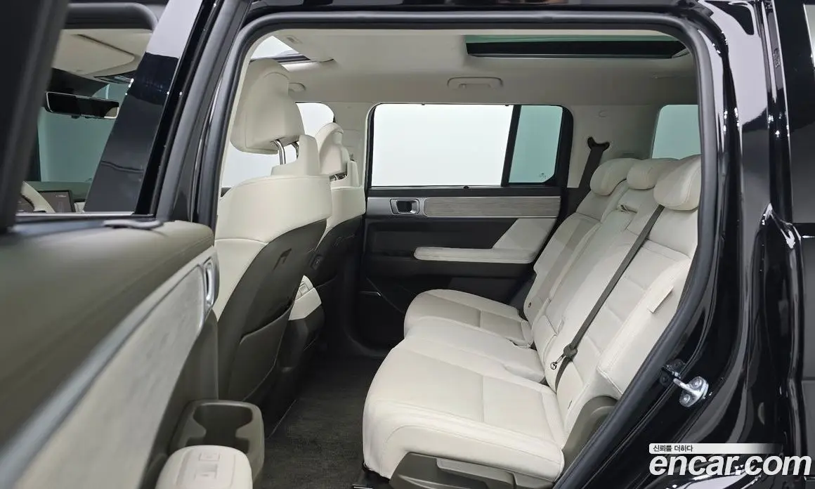 Hyundai Santa Fe 2024 1.6 автомат (гидро), фото 18