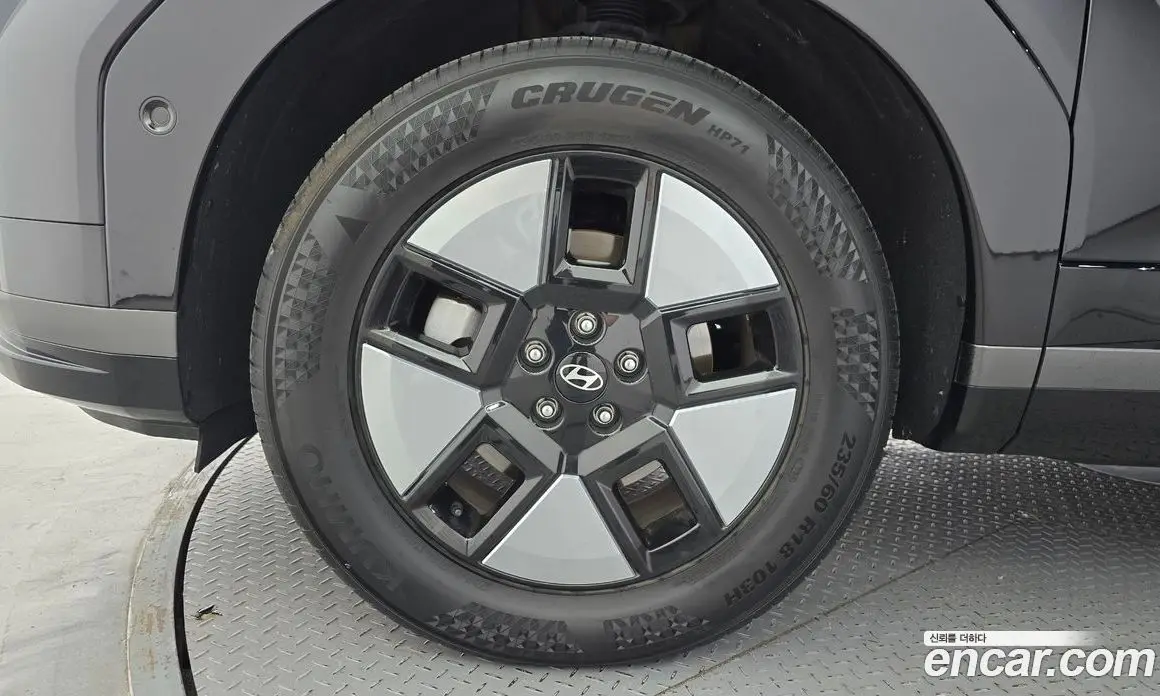 Hyundai Santa Fe 2024 1.6 автомат (гидро), фото 5