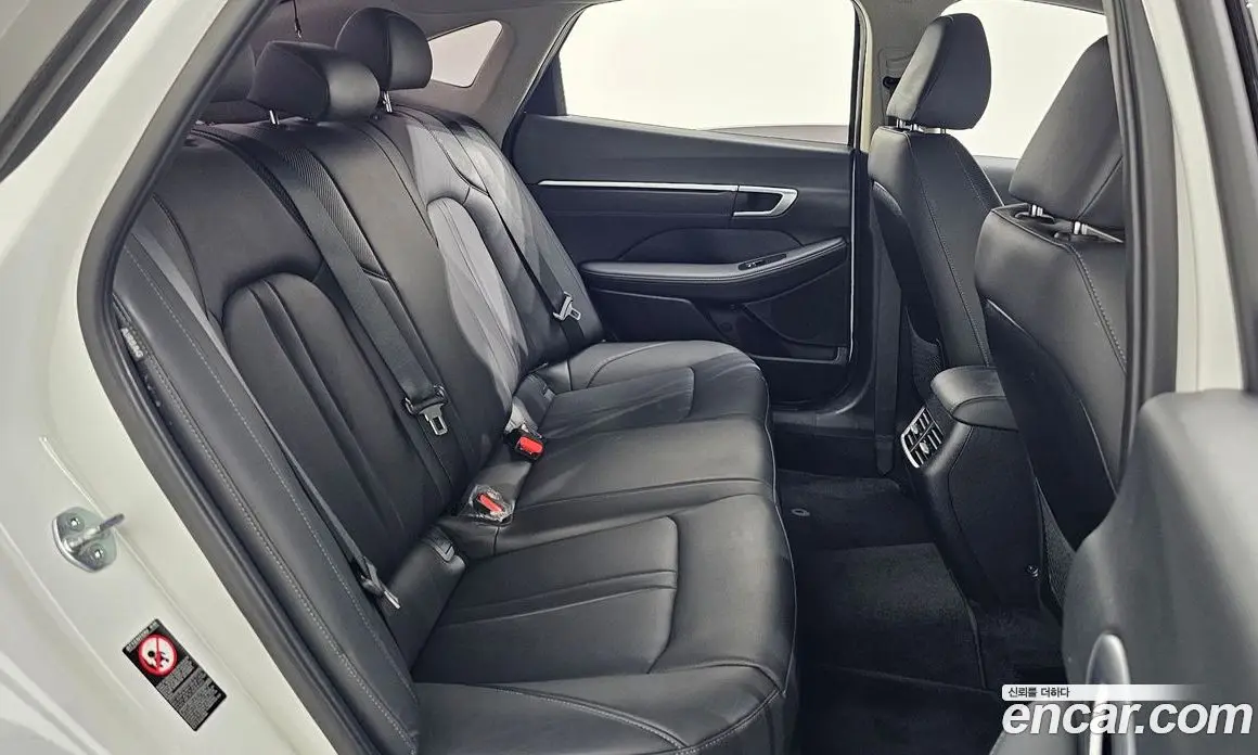 Hyundai Sonata 2022 2.0 автомат (гидро), фото 18 Hyundai Sonata 2022 2.0 автомат (гидро), фото 18
