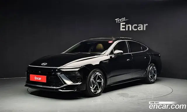 Hyundai Sonata 2023 1.6 автомат (гидро), миниатюра 1 Hyundai Sonata 2023 1.6 автомат (гидро), миниатюра 1