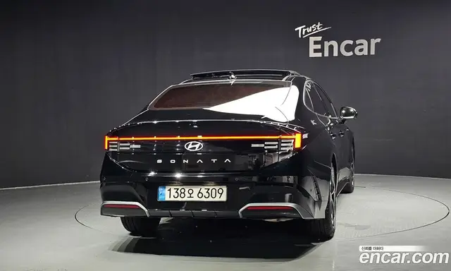 Hyundai Sonata 2023 1.6 автомат (гидро), миниатюра 4 Hyundai Sonata 2023 1.6 автомат (гидро), миниатюра 4