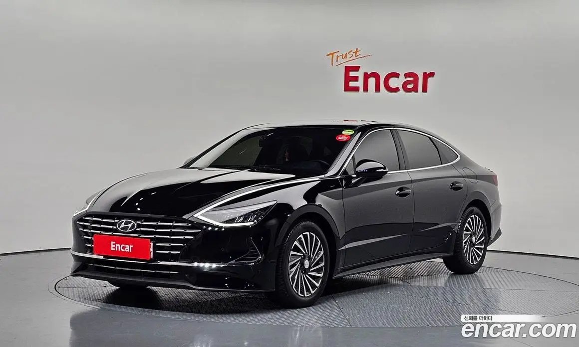 Hyundai Sonata 2023 2.0 автомат (гидро), фото 1 Hyundai Sonata 2023 2.0 автомат (гидро), фото 1