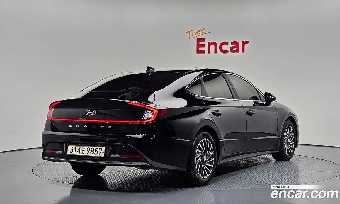 Hyundai Sonata 2023 2.0 автомат (гидро), фото 2 Hyundai Sonata 2023 2.0 автомат (гидро), фото 2