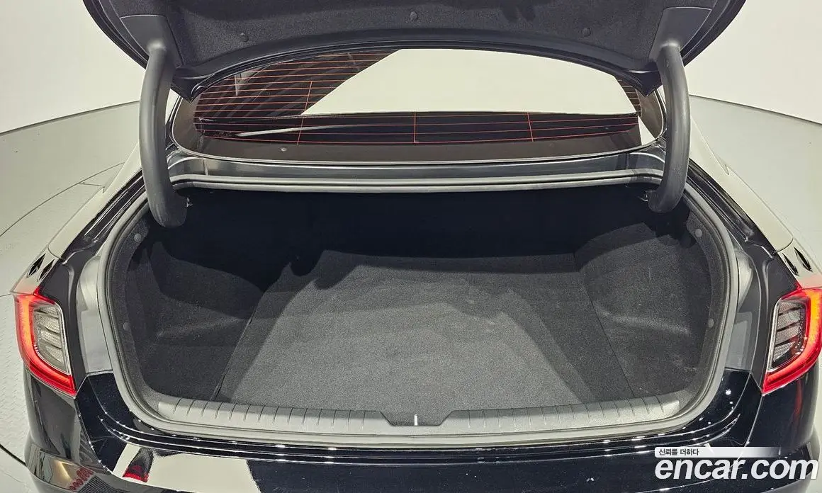 Hyundai Sonata 2023 2.0 автомат (гидро), фото 20 Hyundai Sonata 2023 2.0 автомат (гидро), фото 20