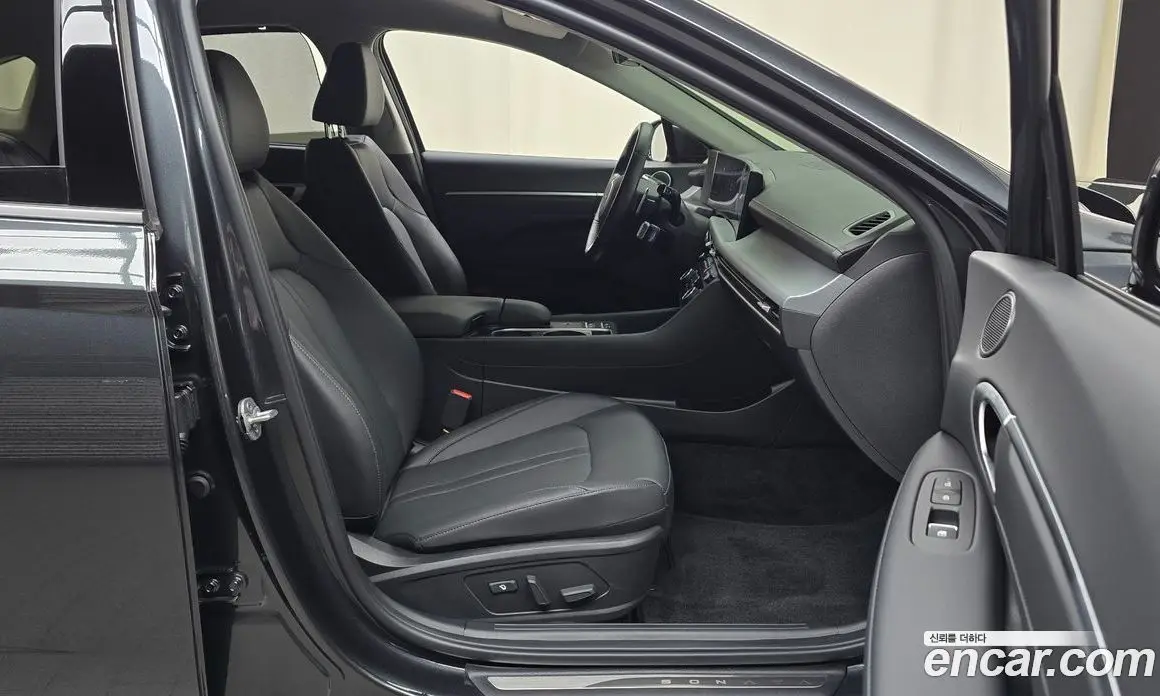 Hyundai Sonata 2025 1.6 автомат (гидро), фото 16 Hyundai Sonata 2025 1.6 автомат (гидро), фото 16