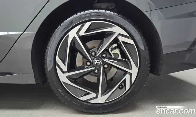 Hyundai Sonata 2025 1.6 автомат (гидро), миниатюра 7 Hyundai Sonata 2025 1.6 автомат (гидро), миниатюра 7