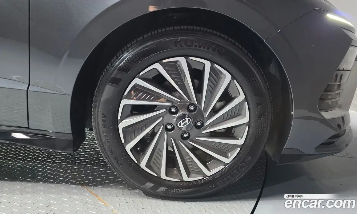Hyundai Sonata 2025 2.0 автомат (гидро), фото 7 Hyundai Sonata 2025 2.0 автомат (гидро), фото 7