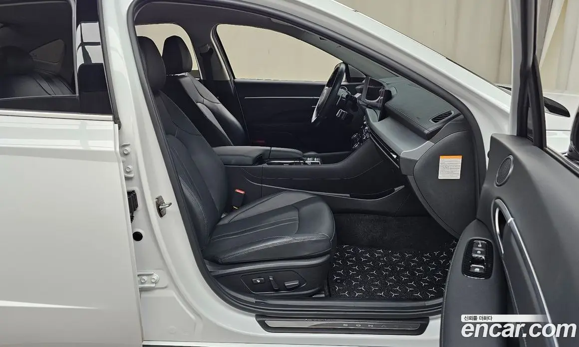Hyundai Sonata 2025 2.0 автомат (гидро), фото 16