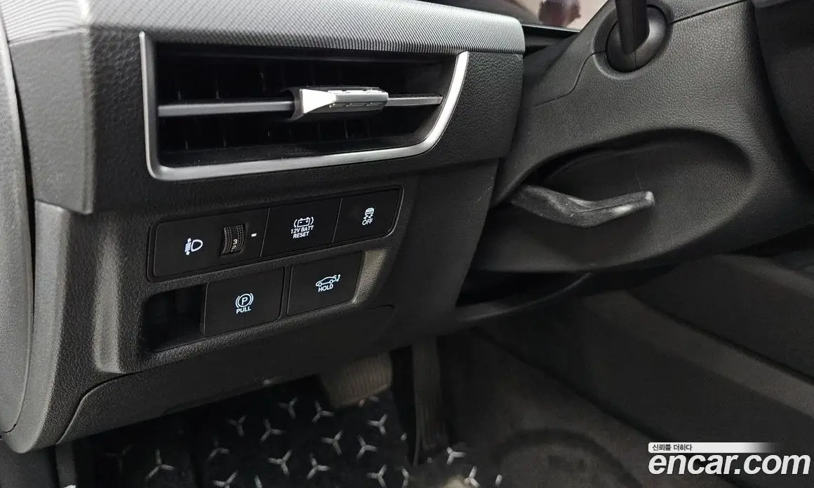 Hyundai Sonata 2025 2.0 автомат (гидро), фото 26