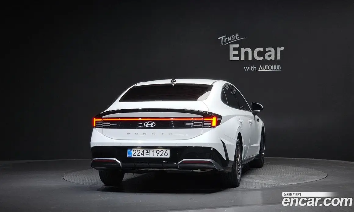 Hyundai Sonata 2025 2.0 автомат (гидро), фото 4