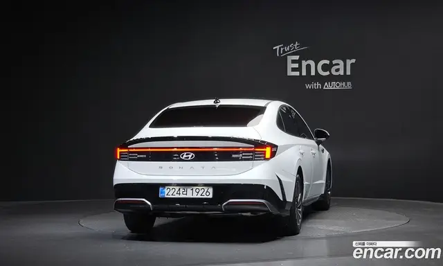 Hyundai Sonata 2025 2.0 автомат (гидро), миниатюра 4