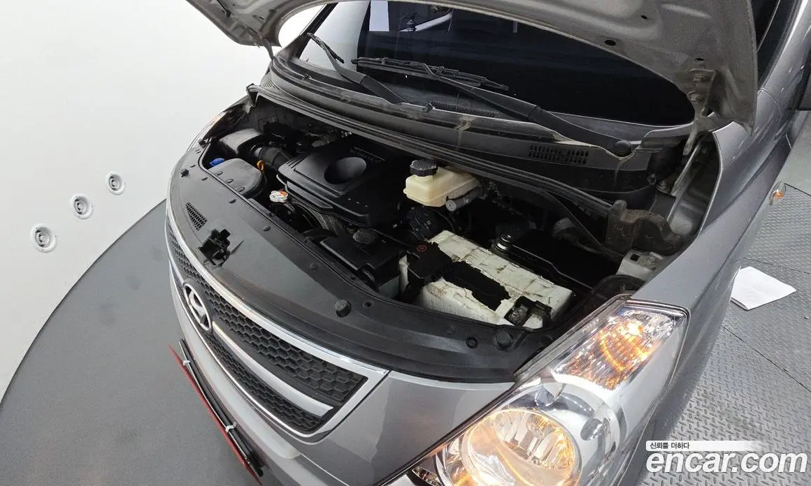 Hyundai Starex 2015 2.5 автомат (гидро), фото 6 Hyundai Starex 2015 2.5 автомат (гидро), фото 6