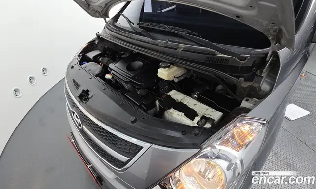 Hyundai Starex 2015 2.5 автомат (гидро), миниатюра 6 Hyundai Starex 2015 2.5 автомат (гидро), миниатюра 6