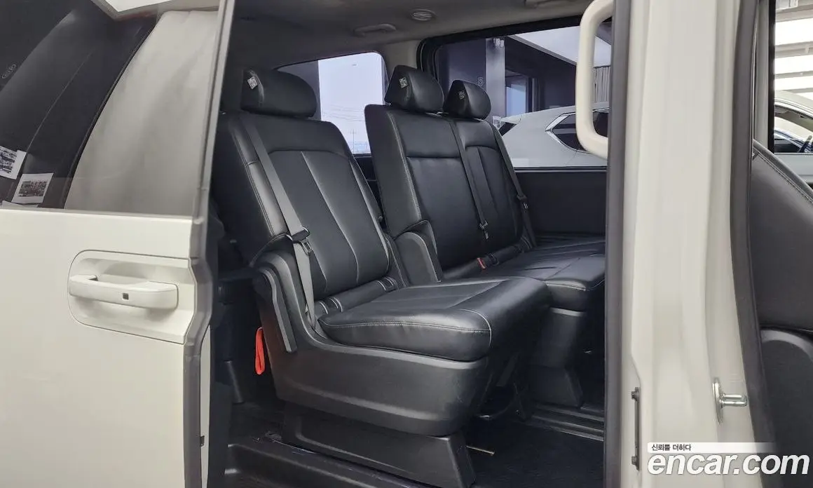 Hyundai Staria 2022 2.2 автомат (гидро), фото 12