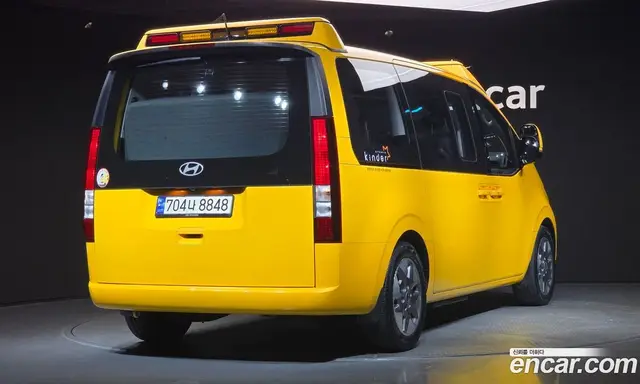 Hyundai Staria 2024 3.5 автомат (гидро), миниатюра 2 Hyundai Staria 2024 3.5 автомат (гидро), миниатюра 2