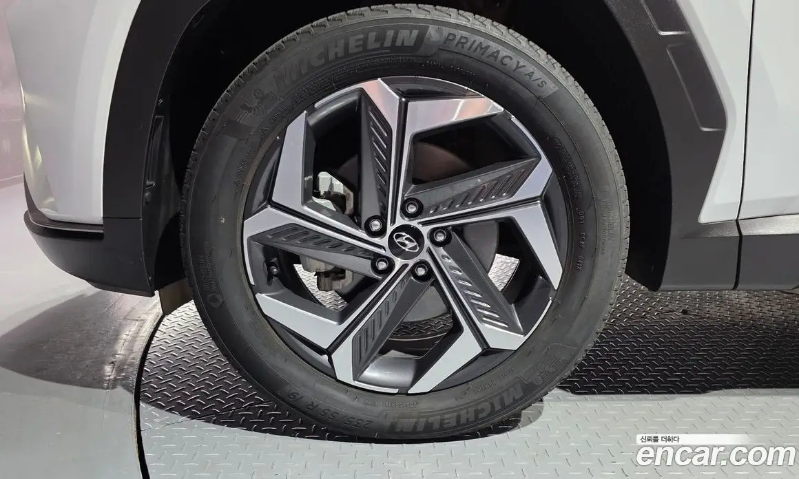 Hyundai Tucson 2021 1.6 автомат (гидро), фото 5