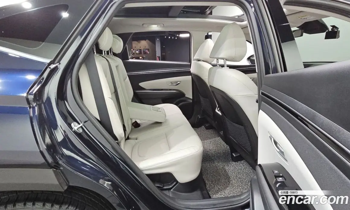 Hyundai Tucson 2022 1.6 автомат (гидро), фото 16