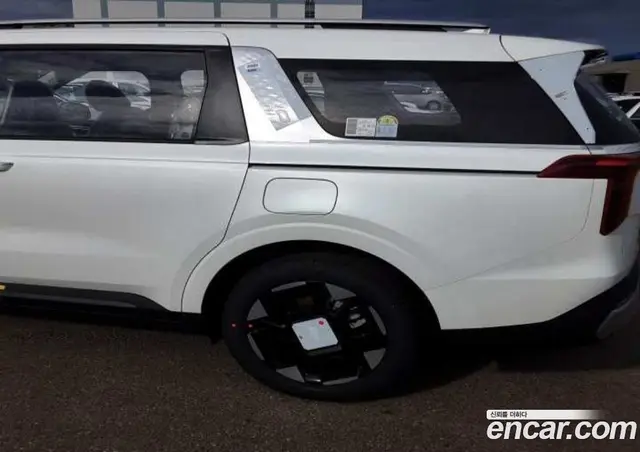 Kia Carnival 2026 1.6 автомат (гидро), миниатюра 9