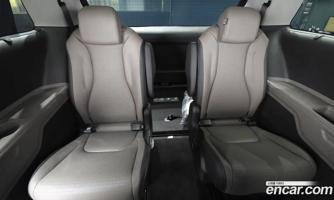 Kia Carnival 2026 3.5 автомат (гидро), фото 25 Kia Carnival 2026 3.5 автомат (гидро), фото 25