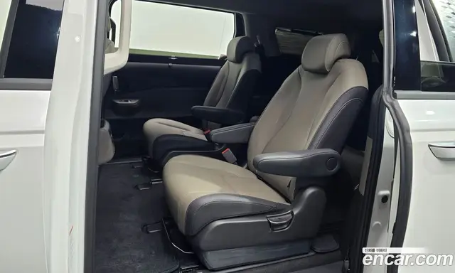 Kia Carnival 2026 3.5 автомат (гидро), миниатюра 12