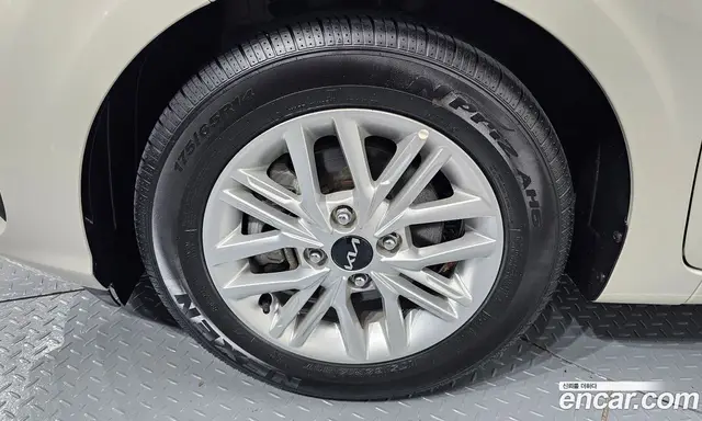 Kia Morning 2021 1.0 автомат (гидро), миниатюра 5 Kia Morning 2021 1.0 автомат (гидро), миниатюра 5