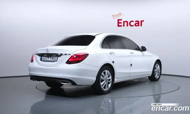 Mercedes-Benz C-Class 2019 1.9 автомат (гидро), миниатюра 2 Mercedes-Benz C-Class 2019 1.9 автомат (гидро), миниатюра 2