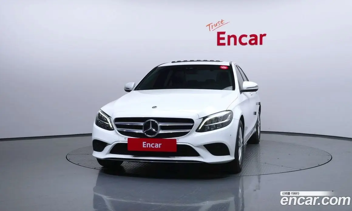 Mercedes-Benz C-Class 2019 1.9 автомат (гидро), фото 3 Mercedes-Benz C-Class 2019 1.9 автомат (гидро), фото 3