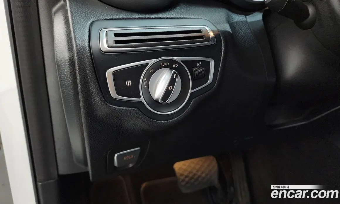 Mercedes-Benz C-Class 2019 1.9 автомат (гидро), фото 29 Mercedes-Benz C-Class 2019 1.9 автомат (гидро), фото 29
