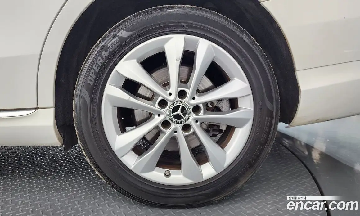 Mercedes-Benz C-Class 2019 1.9 автомат (гидро), фото 7 Mercedes-Benz C-Class 2019 1.9 автомат (гидро), фото 7