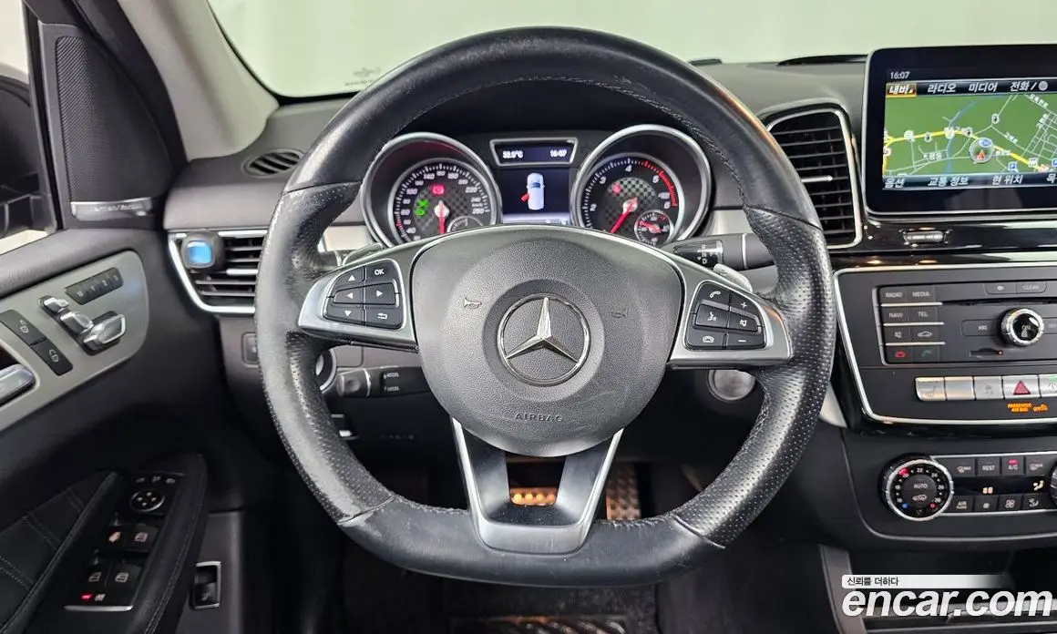 Mercedes-Benz GLE-Class 2018 3.0 автомат (гидро), фото 13