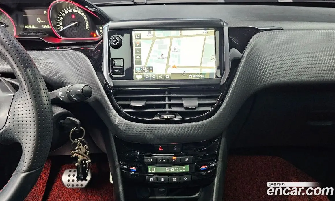 Peugeot 2008 2019 1.5 автомат (гидро), фото 18 Peugeot 2008 2019 1.5 автомат (гидро), фото 18