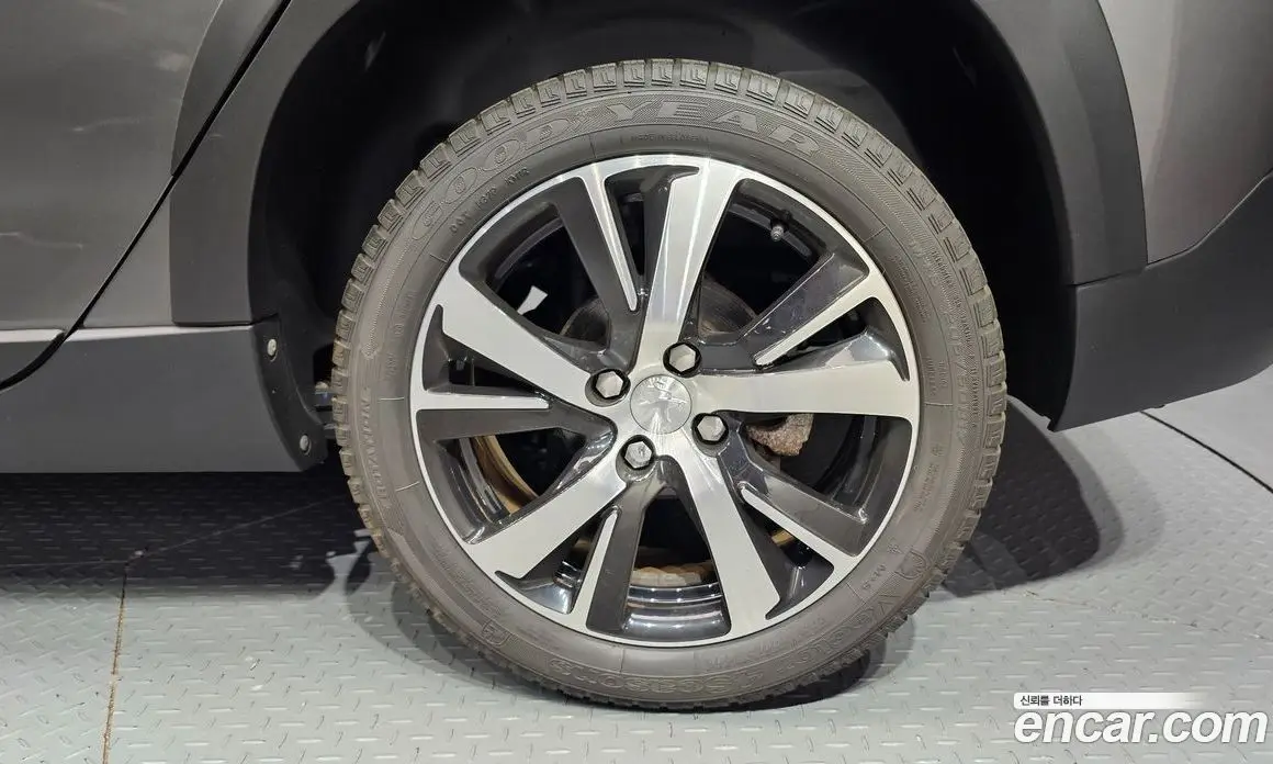 Peugeot 2008 2019 1.5 автомат (гидро), фото 7 Peugeot 2008 2019 1.5 автомат (гидро), фото 7
