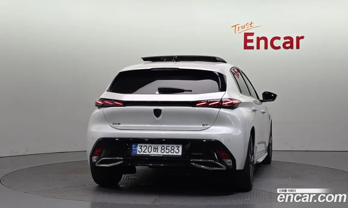 Peugeot 308 2023 1.5 автомат (гидро), фото 4
