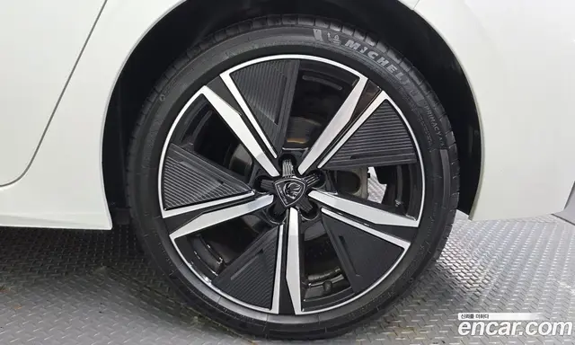 Peugeot 308 2023 1.5 автомат (гидро), миниатюра 7