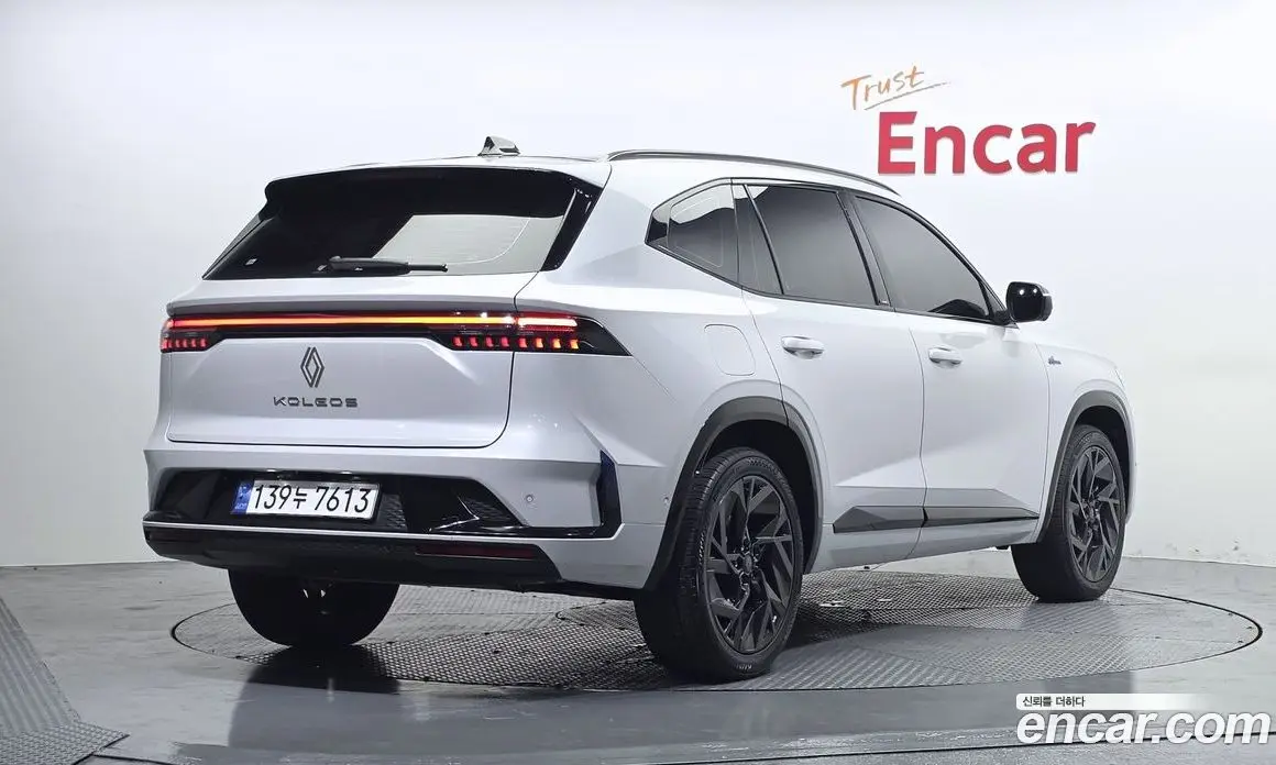 Renault (Samsung) Grand Koleos 2025 2.0 автомат (гидро), фото 2 Renault (Samsung) Grand Koleos 2025 2.0 автомат (гидро), фото 2