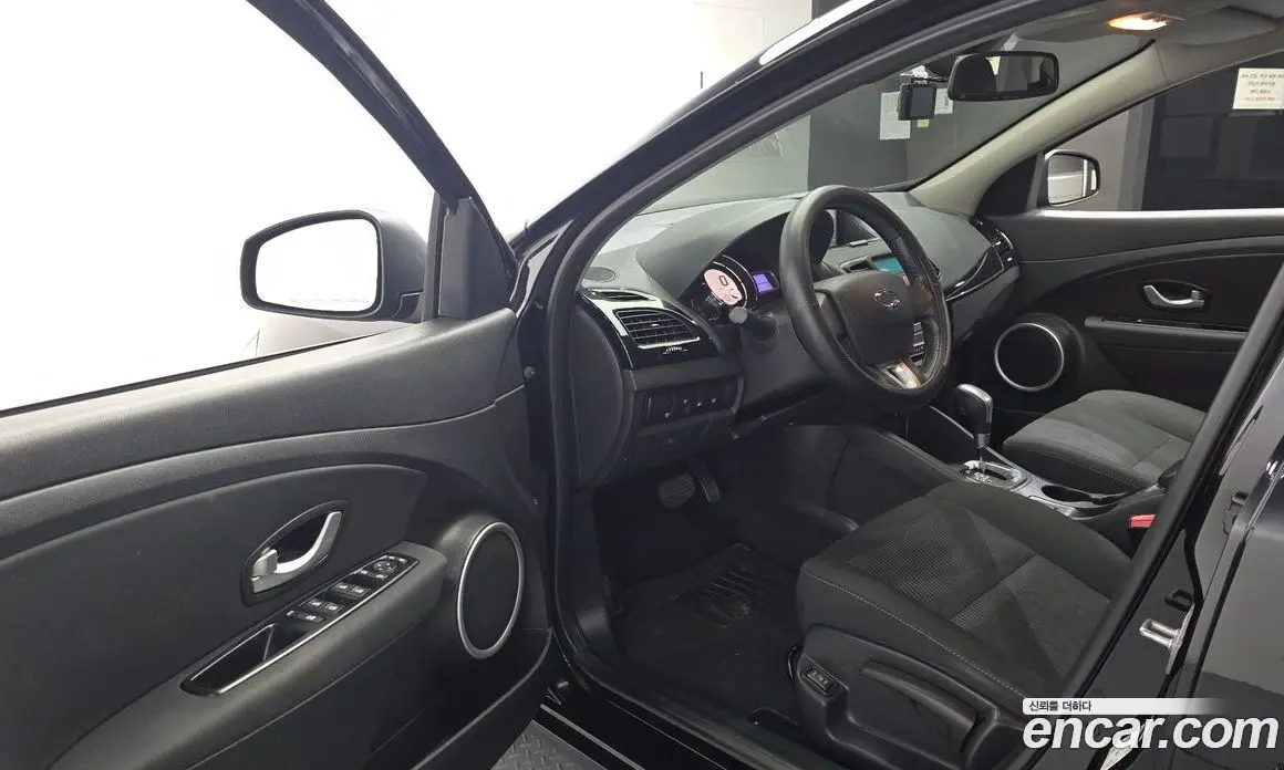 Renault (Samsung) SM3 2016 1.6 автомат (гидро), фото 13 Renault (Samsung) SM3 2016 1.6 автомат (гидро), фото 13
