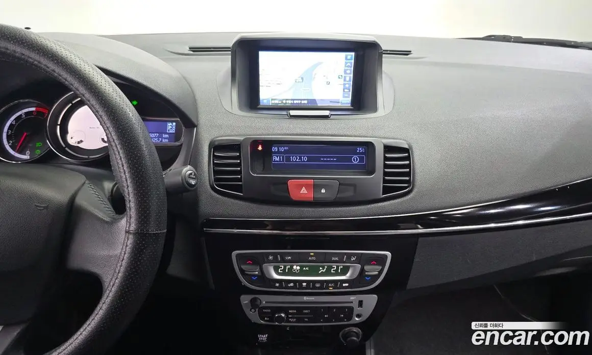 Renault (Samsung) SM3 2016 1.6 автомат (гидро), фото 20 Renault (Samsung) SM3 2016 1.6 автомат (гидро), фото 20
