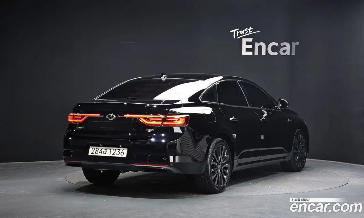 Renault (Samsung) SM6 2024 1.8 автомат (гидро), фото 2 Renault (Samsung) SM6 2024 1.8 автомат (гидро), фото 2