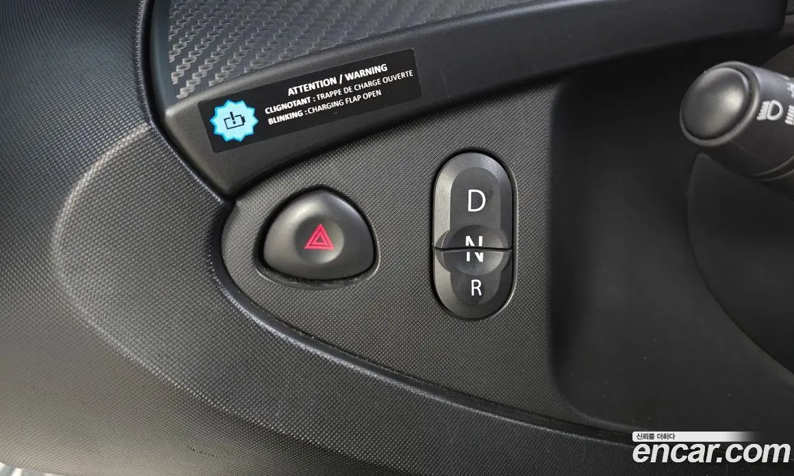 Renault (Samsung) Twizy 2019 0.1 автомат (гидро), фото 12 Renault (Samsung) Twizy 2019 0.1 автомат (гидро), фото 12