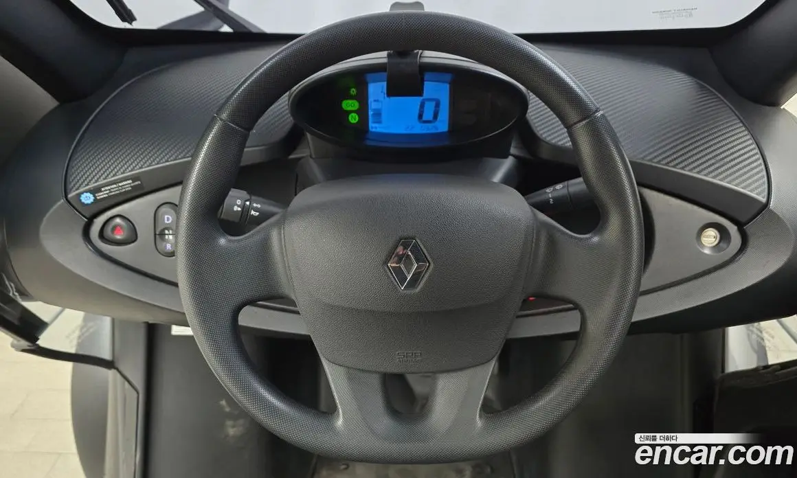 Renault (Samsung) Twizy 2019 0.1 автомат (гидро), фото 18 Renault (Samsung) Twizy 2019 0.1 автомат (гидро), фото 18