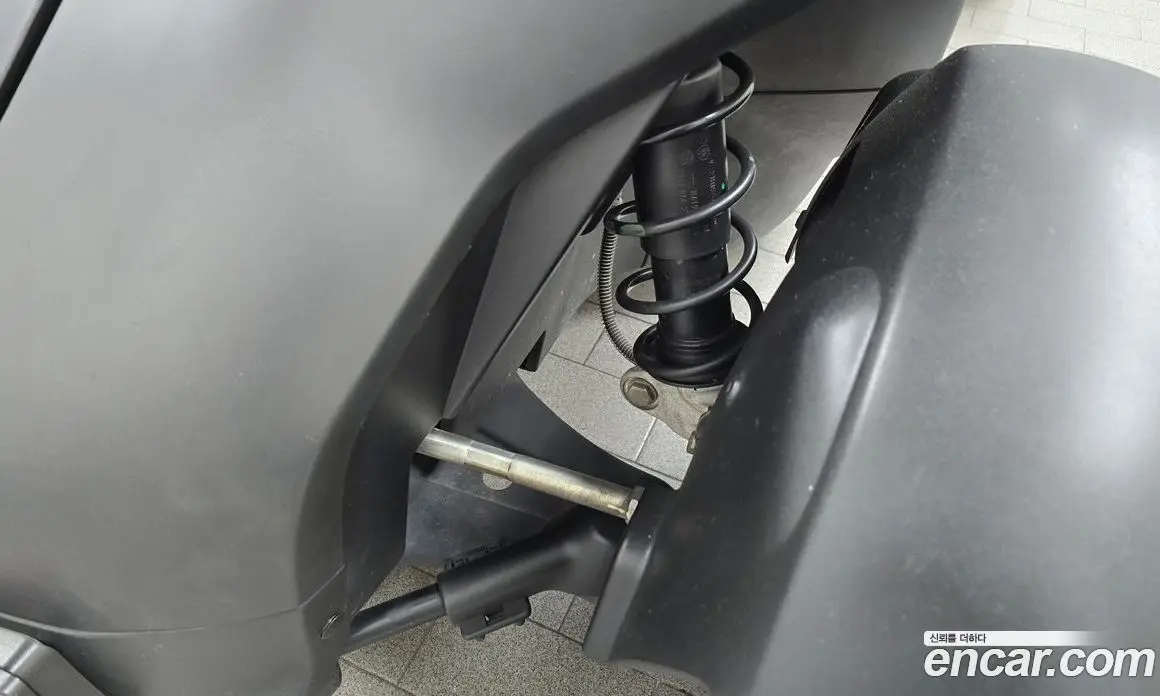 Renault (Samsung) Twizy 2019 0.1 автомат (гидро), фото 29 Renault (Samsung) Twizy 2019 0.1 автомат (гидро), фото 29
