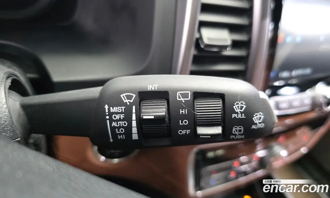 SsangYong Rexton 2018 2.2 автомат (гидро), фото 19