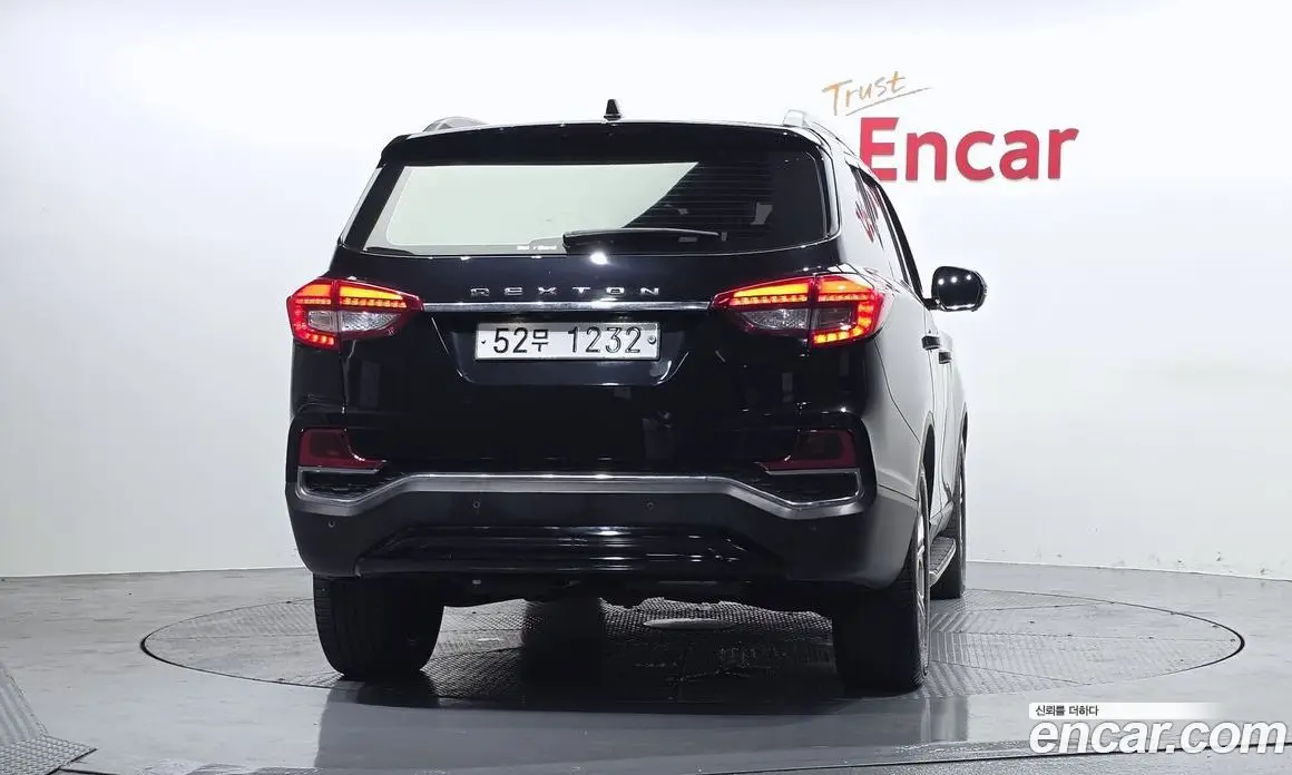 SsangYong Rexton 2018 2.2 автомат (гидро), фото 4