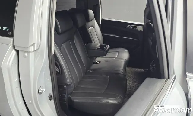 SsangYong Rexton 2018 2.2 автомат (гидро), миниатюра 11 SsangYong Rexton 2018 2.2 автомат (гидро), миниатюра 11