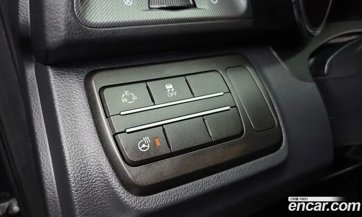 SsangYong TIBOLI 2017 1.6 автомат (гидро), фото 17 SsangYong TIBOLI 2017 1.6 автомат (гидро), фото 17