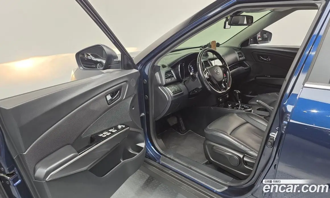 SsangYong TIBOLI 2017 1.6 автомат (гидро), фото 10 SsangYong TIBOLI 2017 1.6 автомат (гидро), фото 10