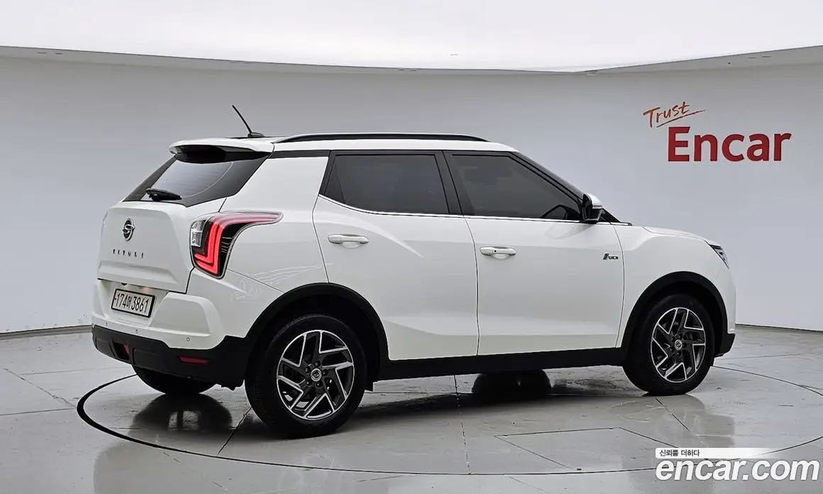 SsangYong TIBOLI 2022 1.5 автомат (гидро), фото 2 SsangYong TIBOLI 2022 1.5 автомат (гидро), фото 2